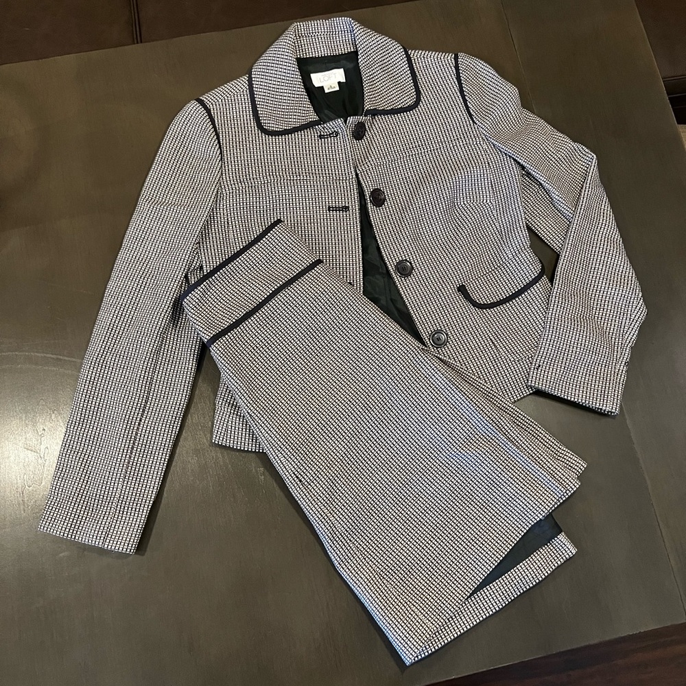 ANN TAYLOR LOFT Skirt Suit Set